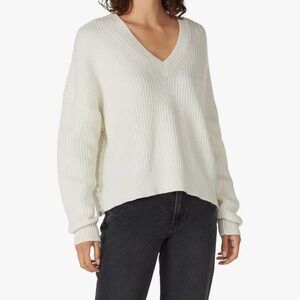 Women's Off-White V-Neck Sweater